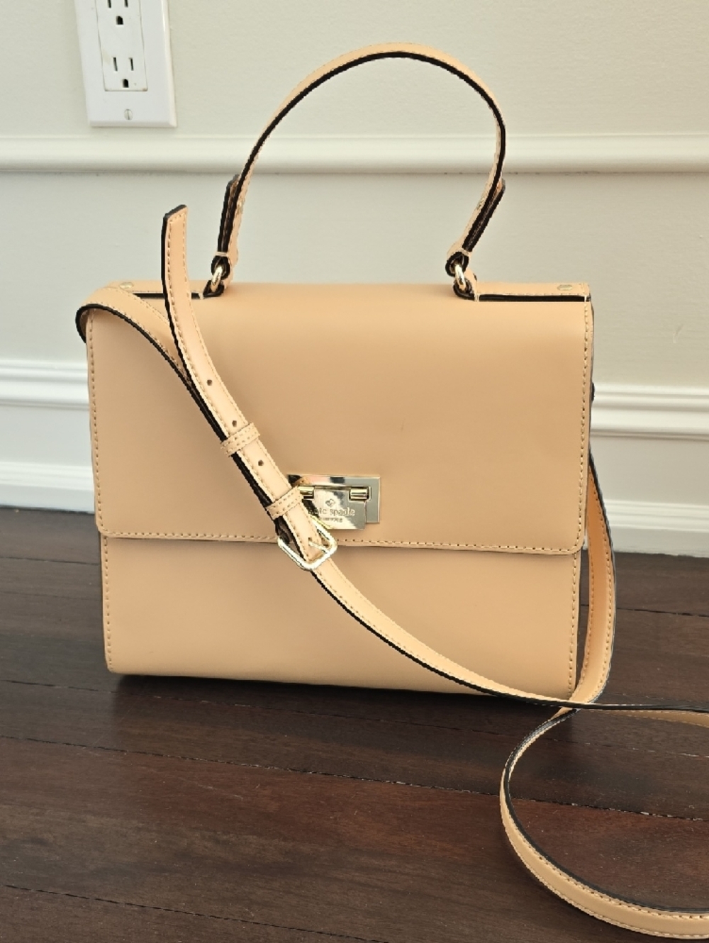 kate spade Beige Leather Structured Satchel with Gold Hardware - Picture 4 of 13